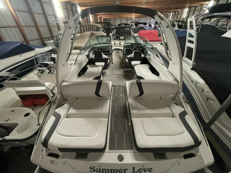 2019 Regal 2300