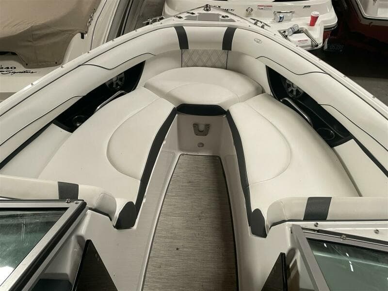 2019 Regal 2300