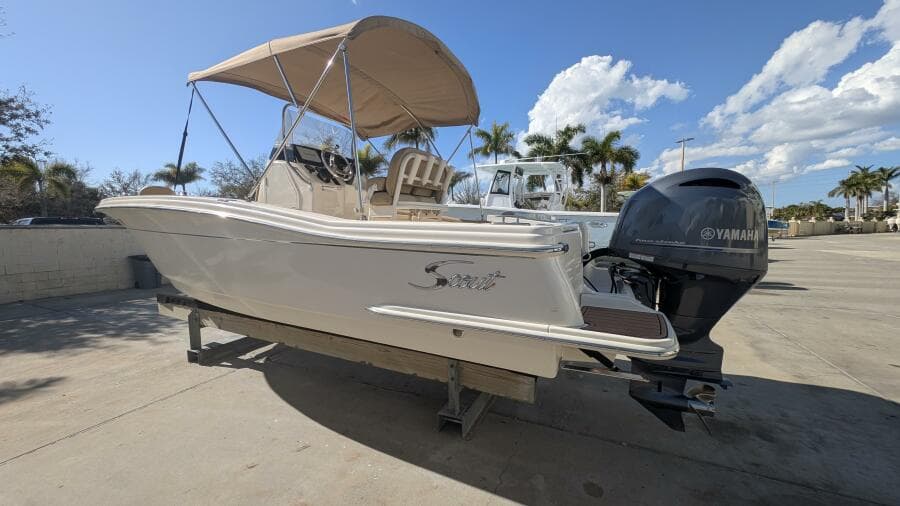 2019 Scout 215xsf