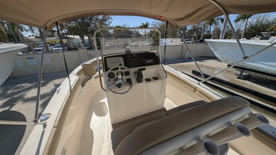 2019 Scout 215xsf