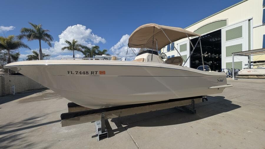 2019 Scout 215xsf