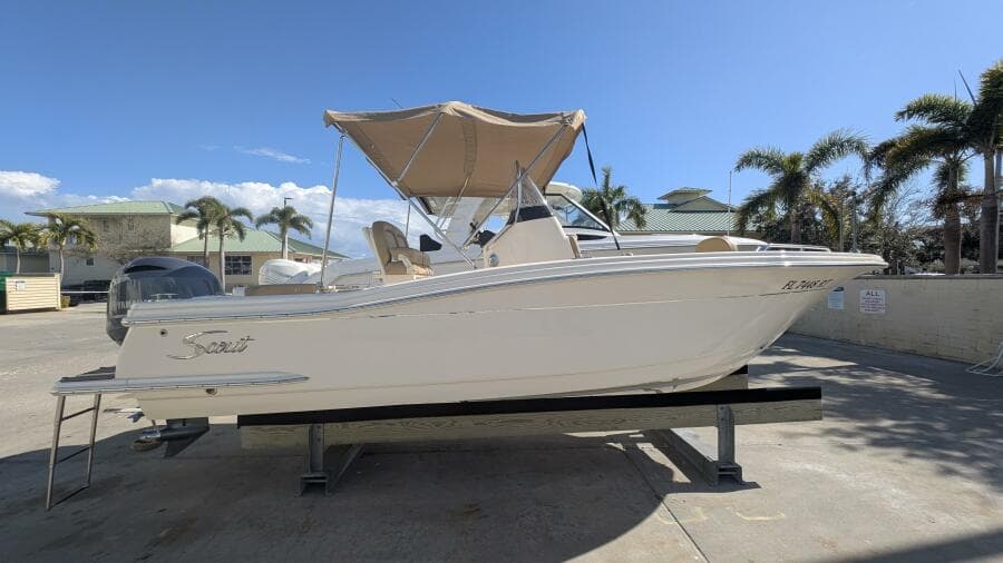 2019 Scout 215xsf