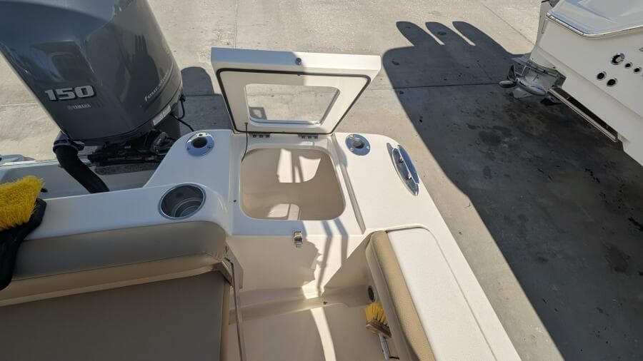 2019 Scout 215xsf