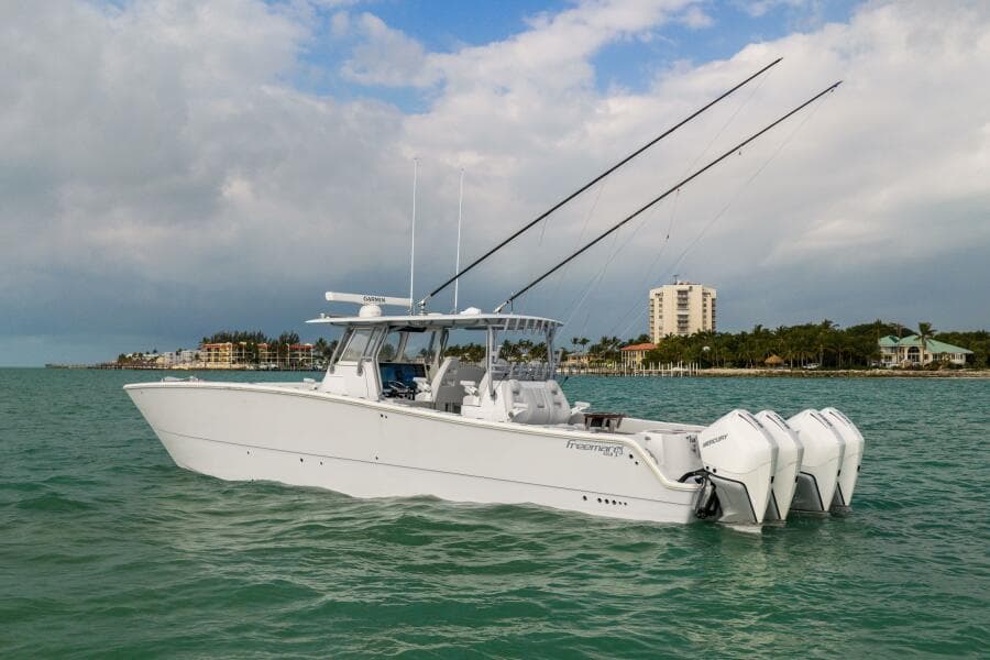 2022 Freeman 42LR