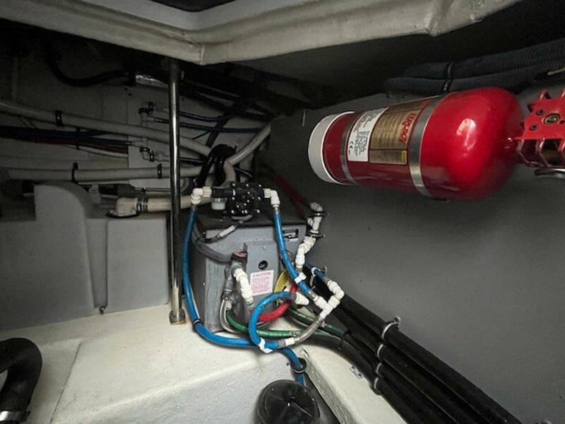 2018 Monterey 335 Sport Yacht