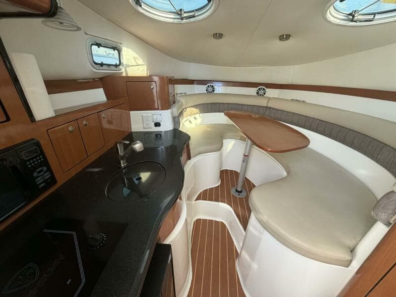 2007 Century 3200 WA