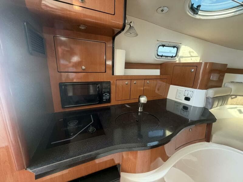 2007 Century 3200 WA