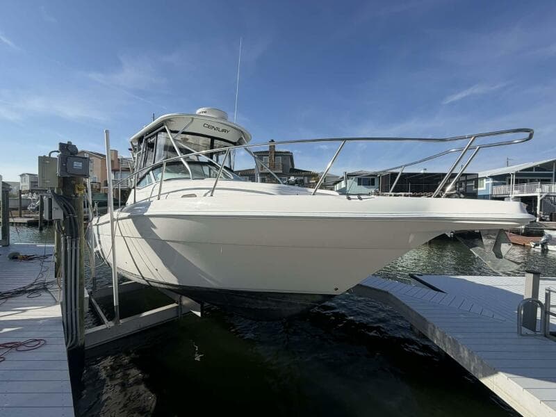 2007 Century 3200 WA