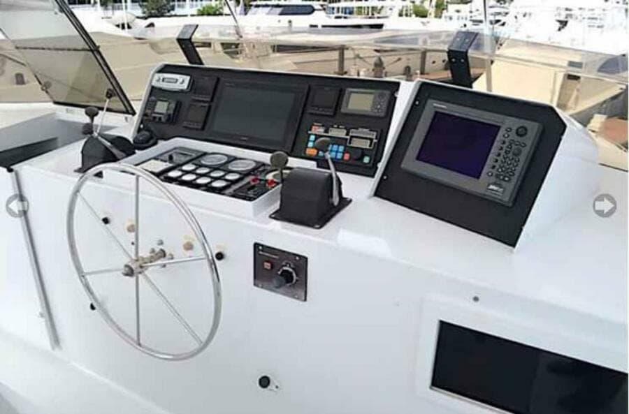 Flybridge Helm  
