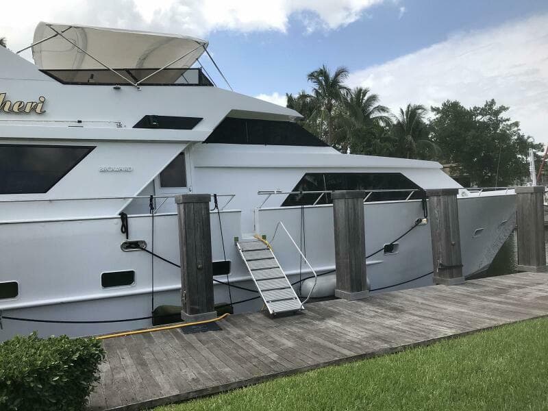 Side Deck Entrance   