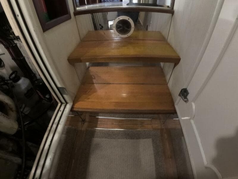 1987 Hatteras 54MY