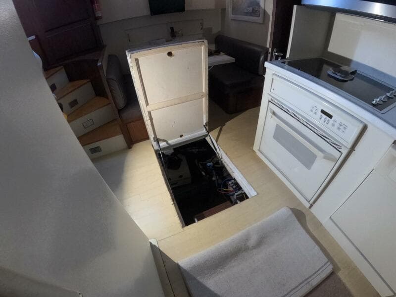 1987 Hatteras 54MY