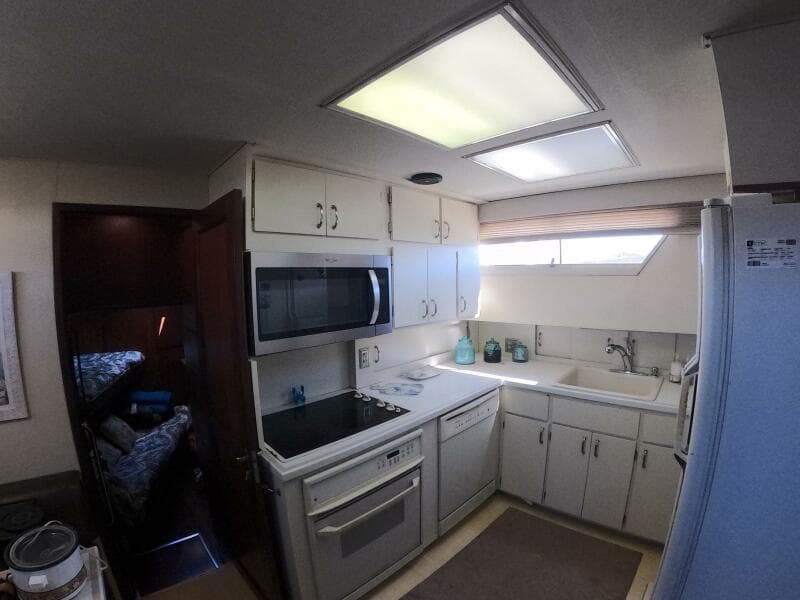 1987 Hatteras 54MY