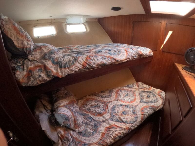 1987 Hatteras 54MY