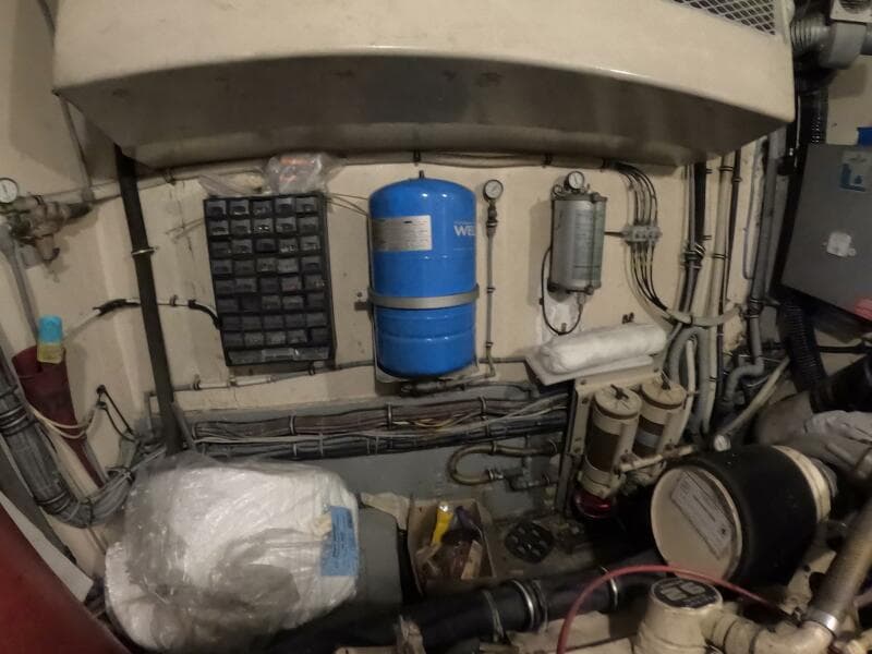 1987 Hatteras 54MY