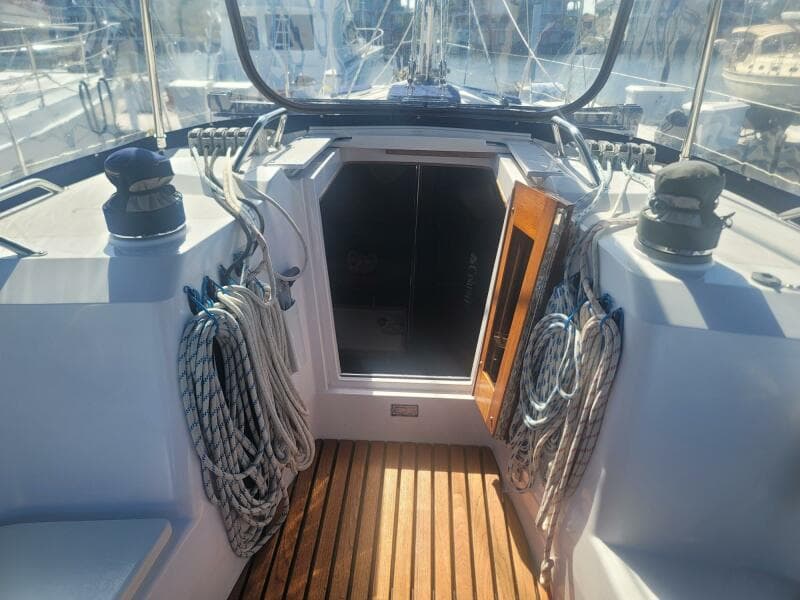 Companionway2