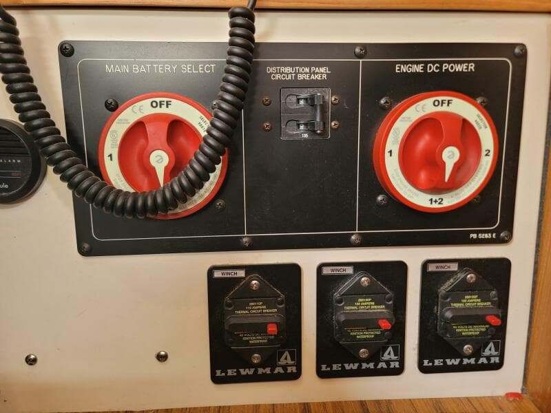 BatteryPanel