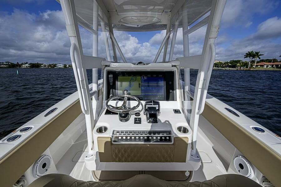 2023 Invincible 33 Open Fisherman