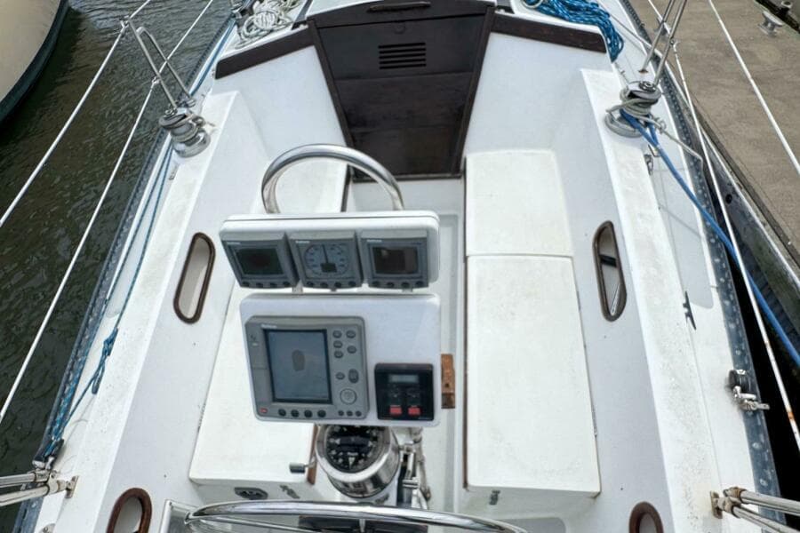 1986 Catalina 38