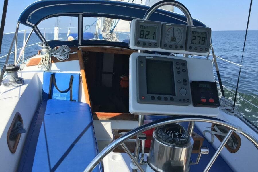 1986 Catalina 38