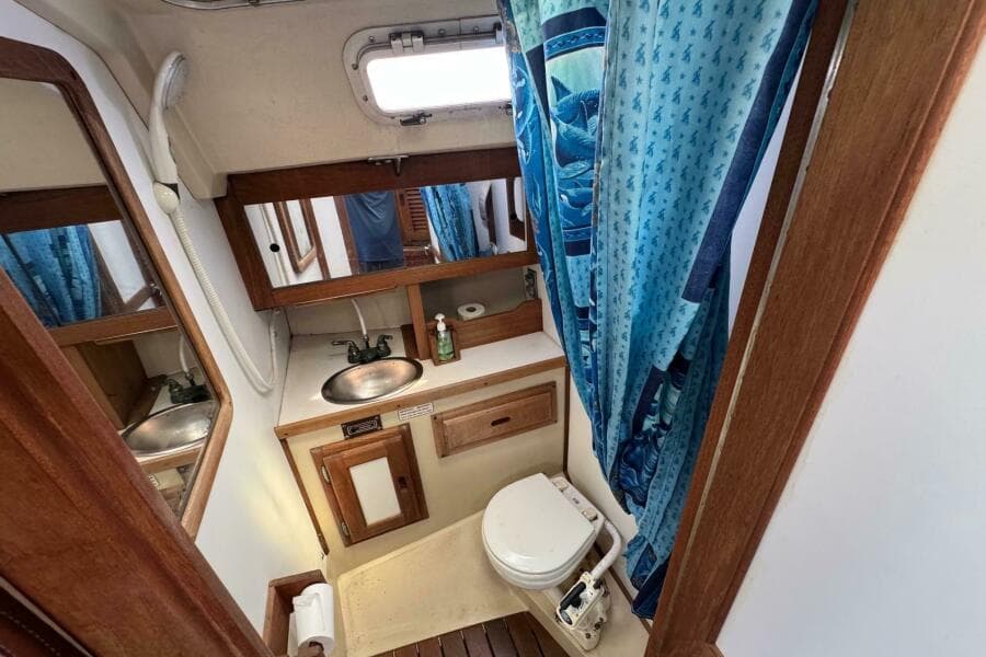 1986 Catalina 38