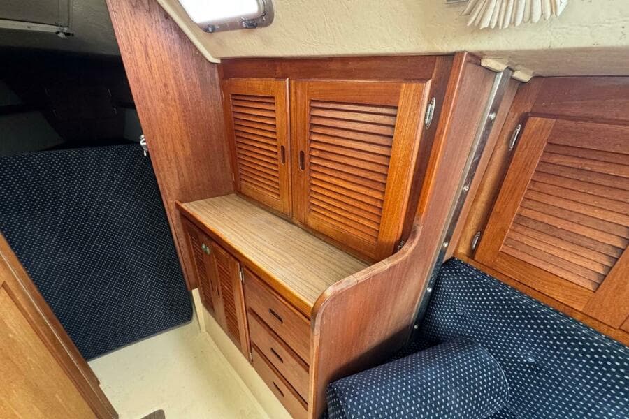 1986 Catalina 38