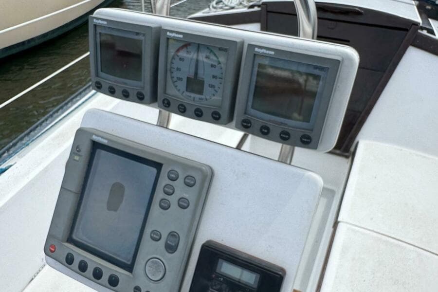 1986 Catalina 38