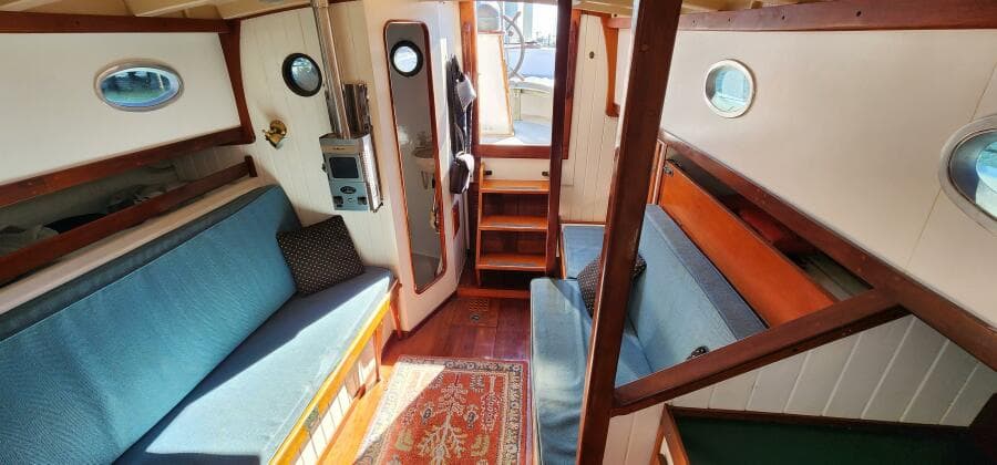 1996 Tillotson-Pearson Motorsailer 32