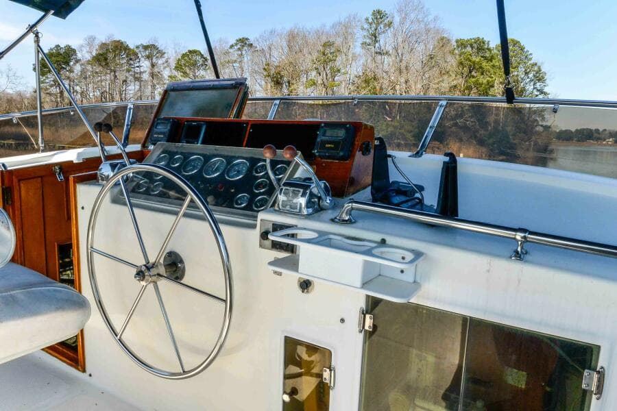 Helm from starboard 