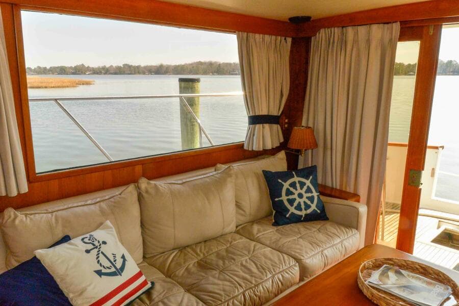 Solon aft starboard 