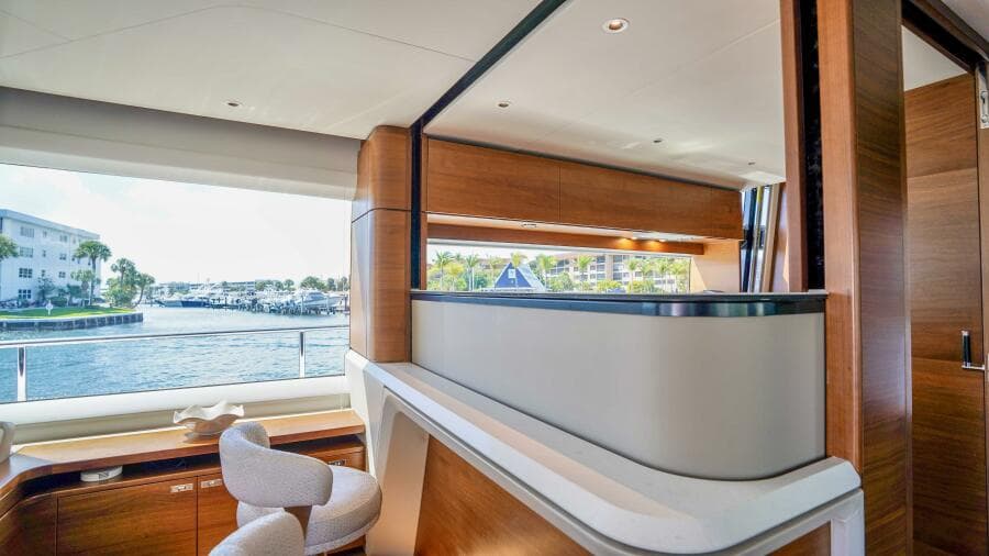 2021 Princess Y85