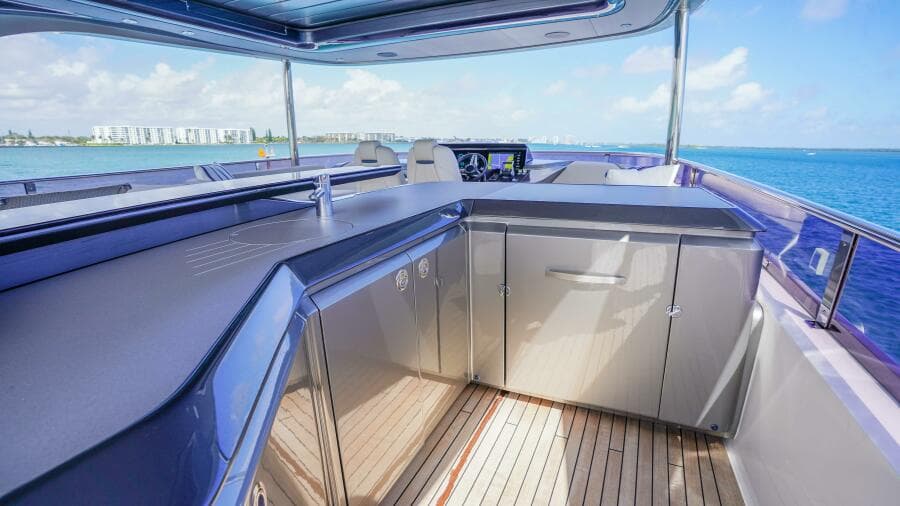 2021 Princess Y85
