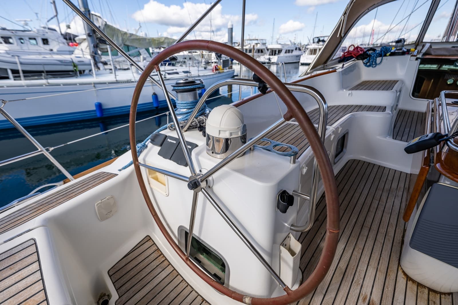 2009 Jeanneau 54DS