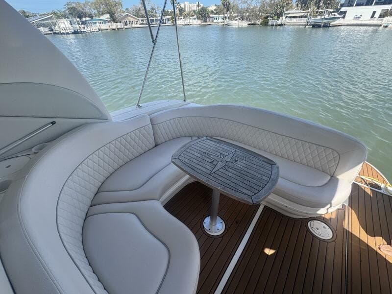 2002 Sea Ray 320 Sundancer