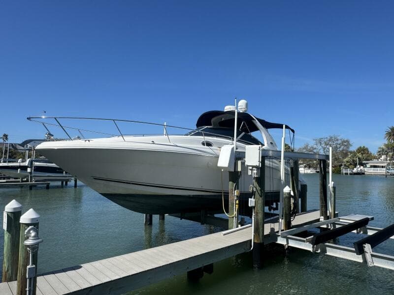 2002 Sea Ray 320 Sundancer