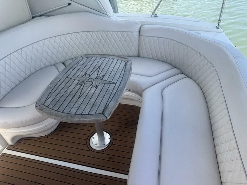 2002 Sea Ray 320 Sundancer