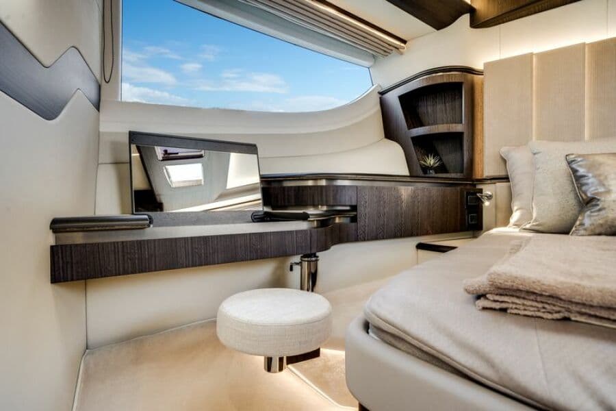 2024 Galeon 560 FLY