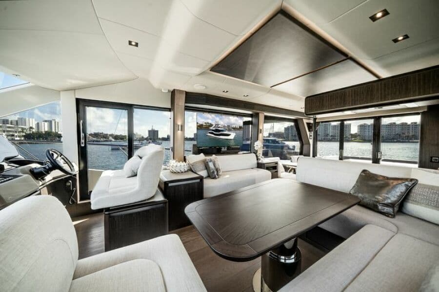 2024 Galeon 560 FLY
