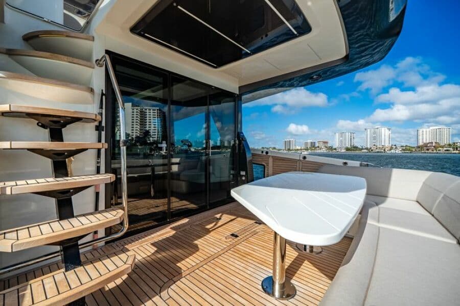 2024 Galeon 560 FLY