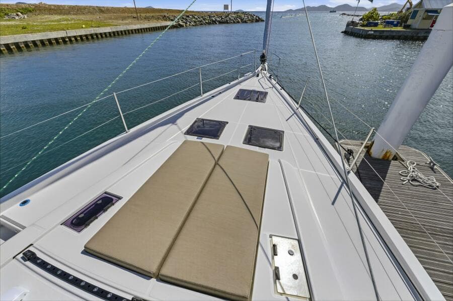 2024 Beneteau Oceanis Yacht 54