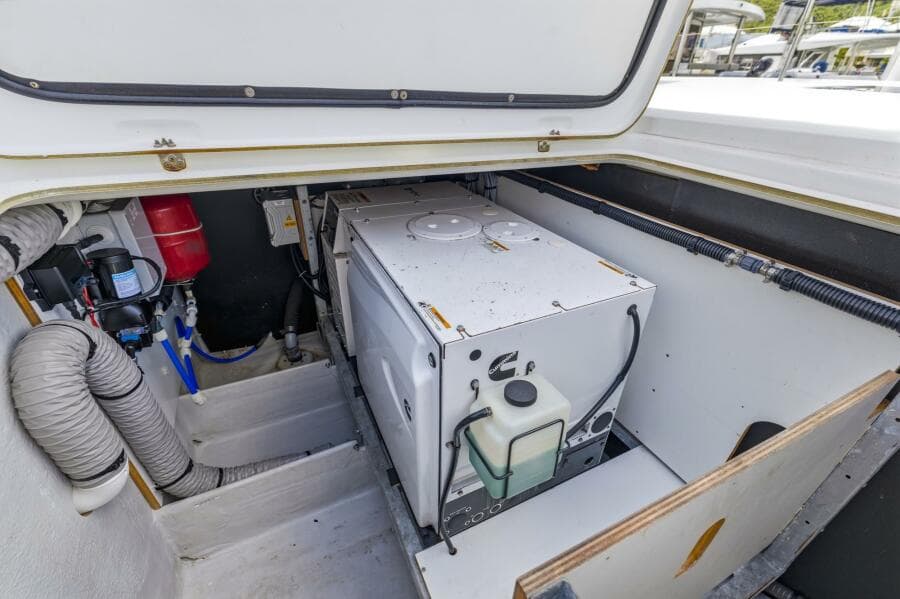 2024 Beneteau Oceanis Yacht 54