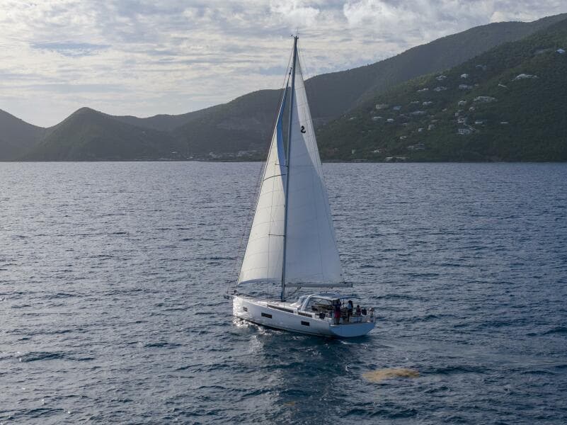 2024 Beneteau Oceanis Yacht 54