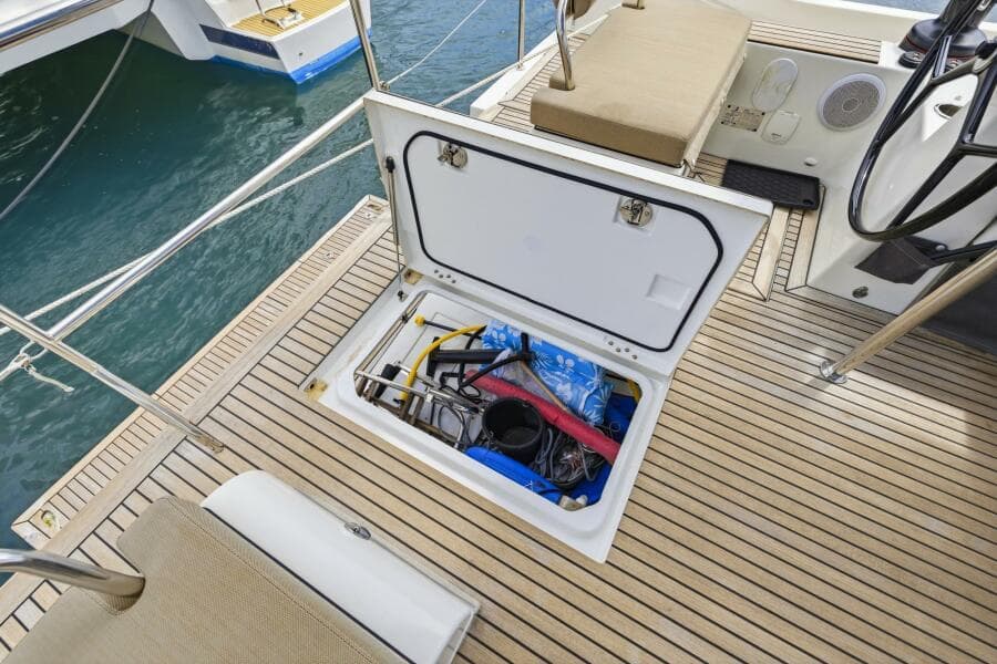 2024 Beneteau Oceanis Yacht 54
