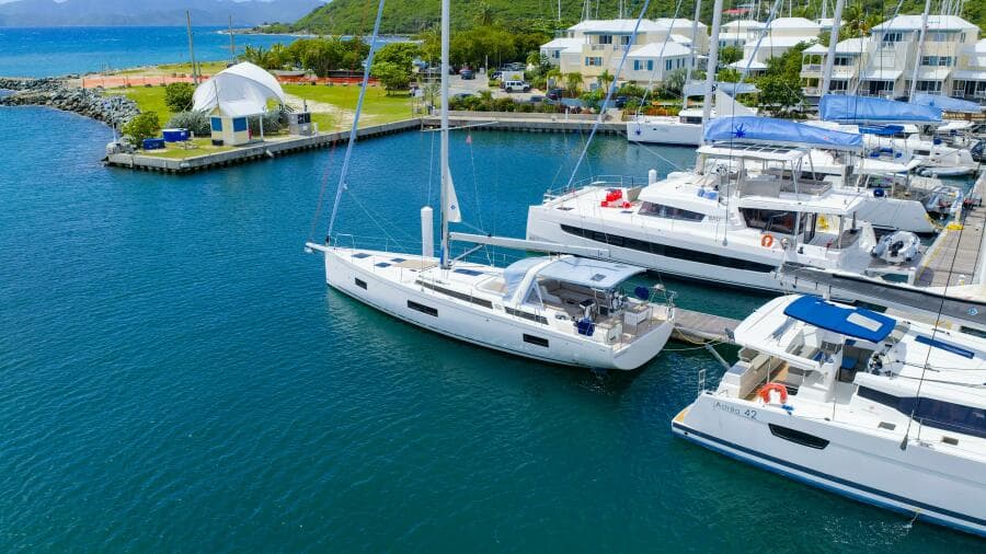 2024 Beneteau Oceanis Yacht 54