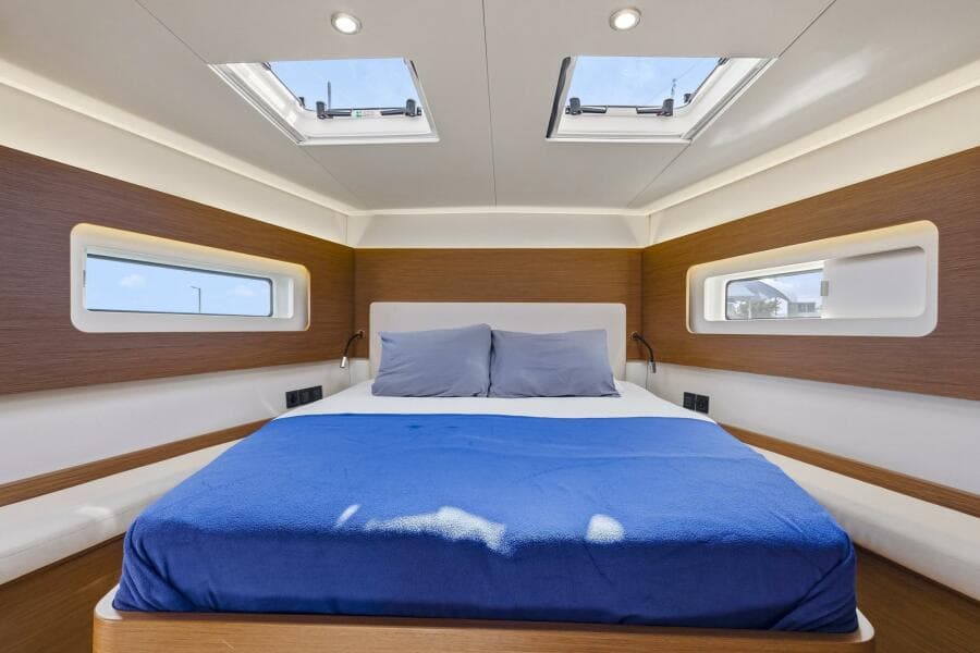 2024 Beneteau Oceanis Yacht 54