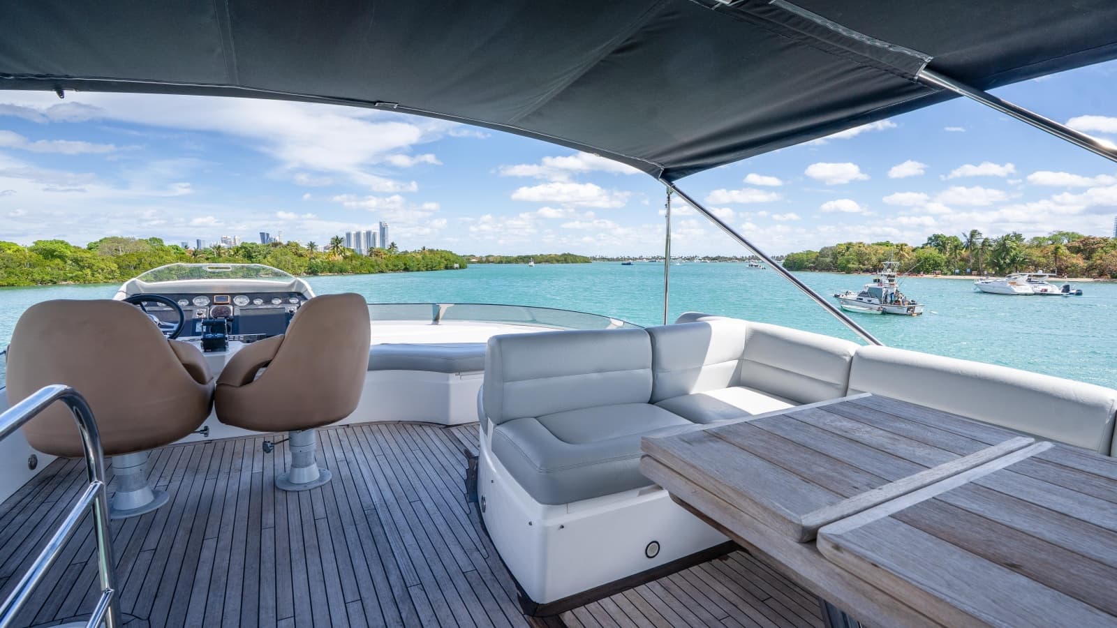 2014 Sunseeker 68' Sport Yacht
