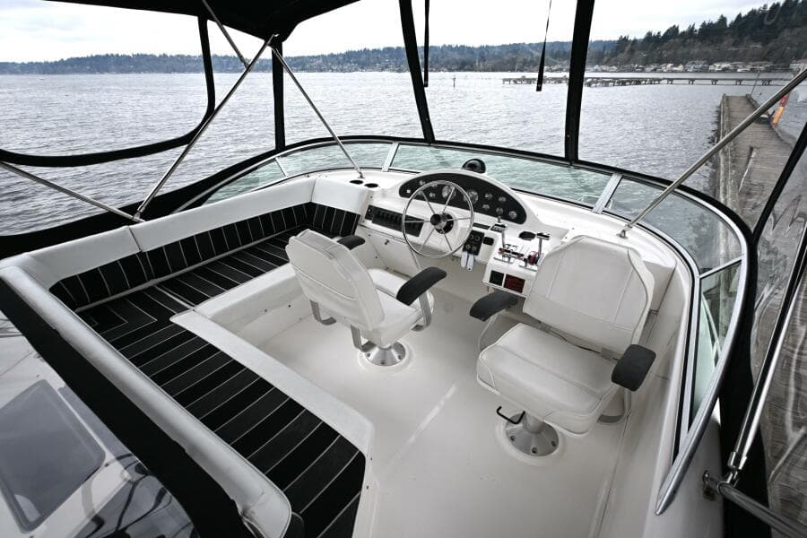 1996 Bayliner 4087 Aft Cabin Motoryacht