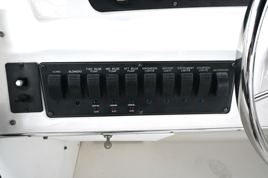 1996 Bayliner 4087 Aft Cabin Motoryacht