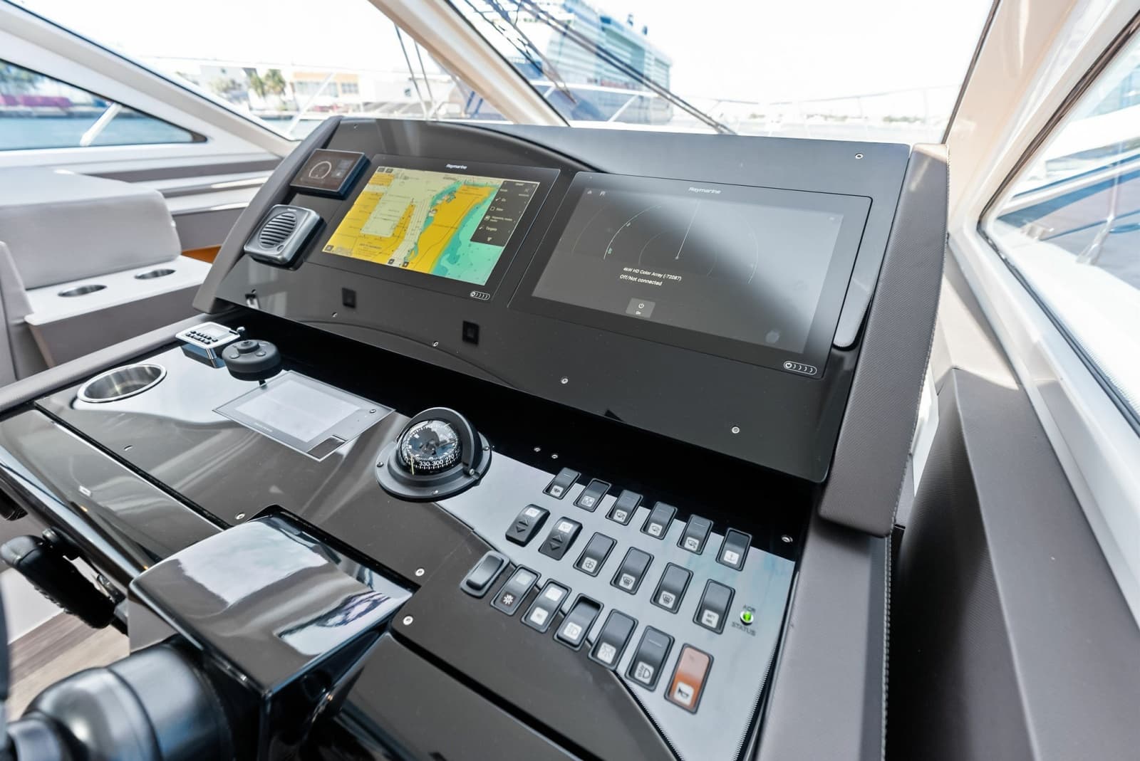 2019 Cruisers Yachts 54 Cantius