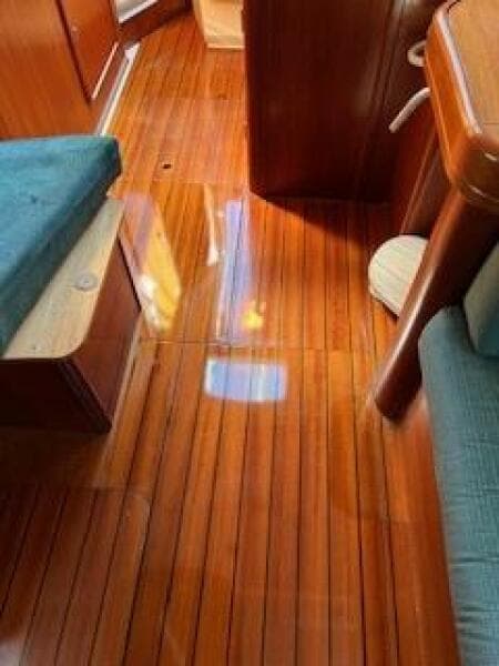 2000 Beneteau 361